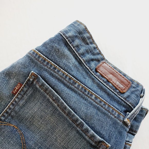 LEVI'S 553 Mid Rise Boot Cut - Picture 2 of 8